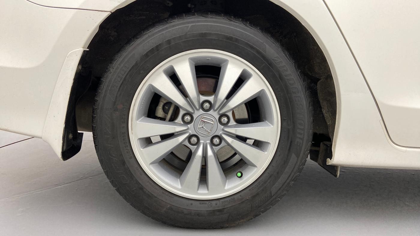 2013 Honda Accord 2.4L I-VTEC AT, Petrol, Automatic, 57,448 km, Right Rear Wheel