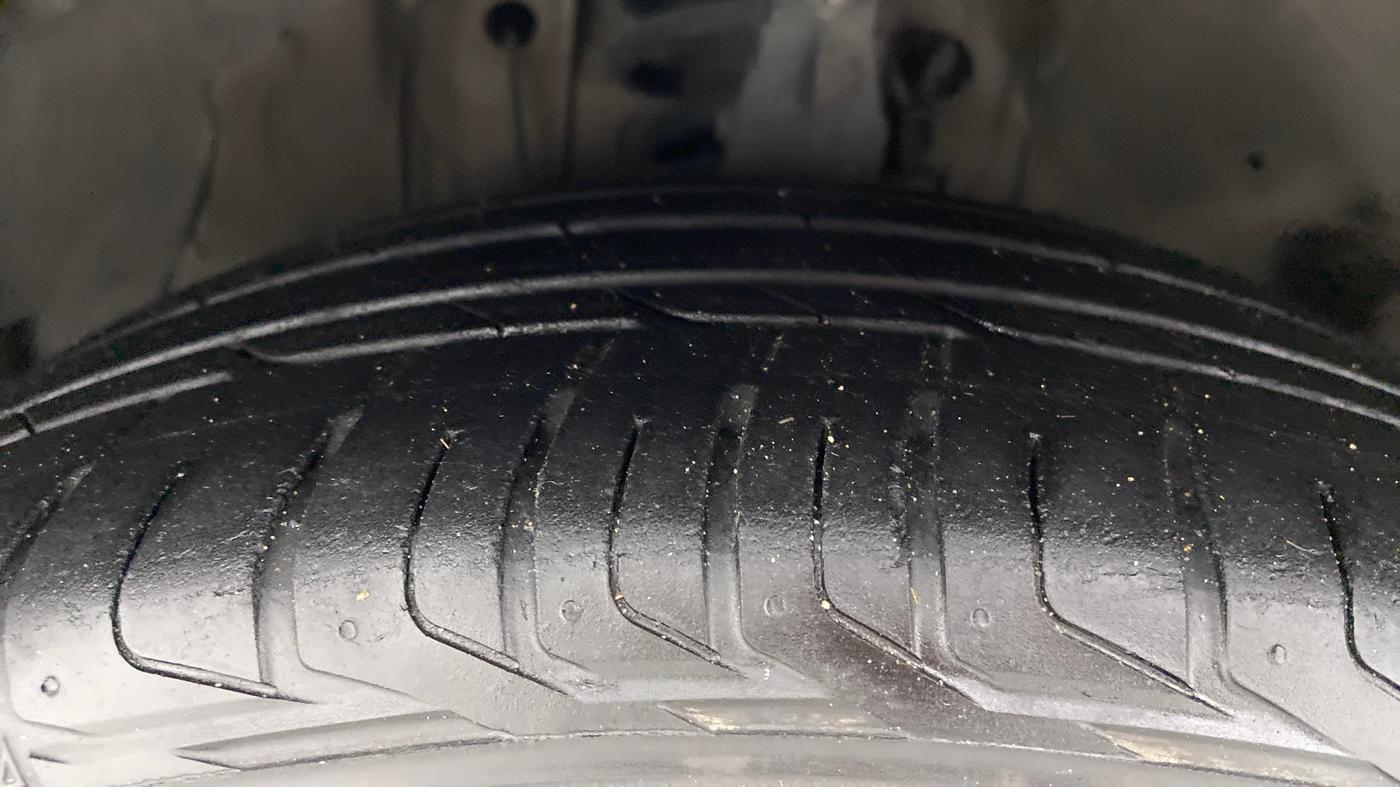 2013 Honda Accord 2.4L I-VTEC AT, Petrol, Automatic, 57,448 km, Left Front Tyre Tread