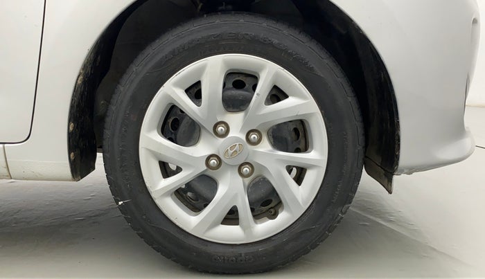 2017 Hyundai Grand i10 MAGNA 1.2 KAPPA VTVT, Petrol, Manual, 18,652 km, Right Front Wheel