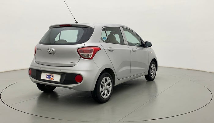 2017 Hyundai Grand i10 MAGNA 1.2 KAPPA VTVT, Petrol, Manual, 18,652 km, Right Back Diagonal