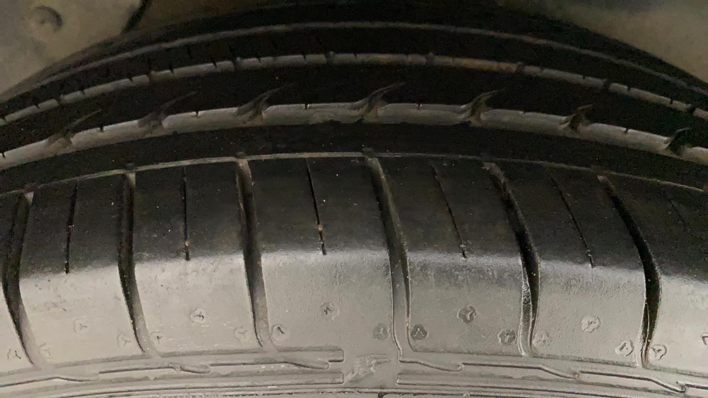 2018 Hyundai Creta SX PLUS AT 1.6 PETROL, Petrol, Automatic, 66,956 km, Right Rear Tyre Tread
