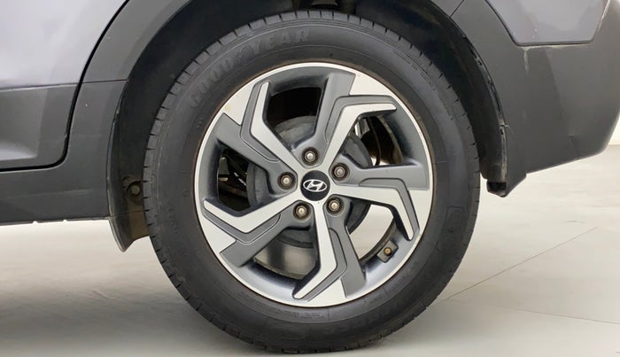 2018 Hyundai Creta SX PLUS AT 1.6 PETROL, Petrol, Automatic, 66,956 km, Left Rear Wheel