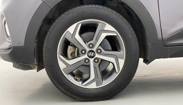 2018 Hyundai Creta SX PLUS AT 1.6 PETROL, Petrol, Automatic, 66,956 km, Left Front Wheel