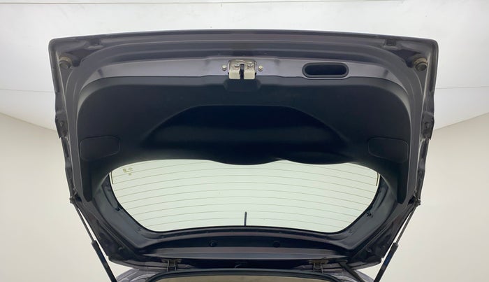 2019 Honda WR-V 1.2L I-VTEC VX MT, CNG, Manual, 73,331 km, Boot Door Open
