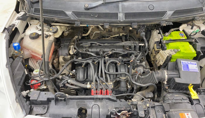 2018 Ford Figo Aspire TITANIUM 1.2 PETROL, CNG, Manual, 44,366 km, Engine View - Right