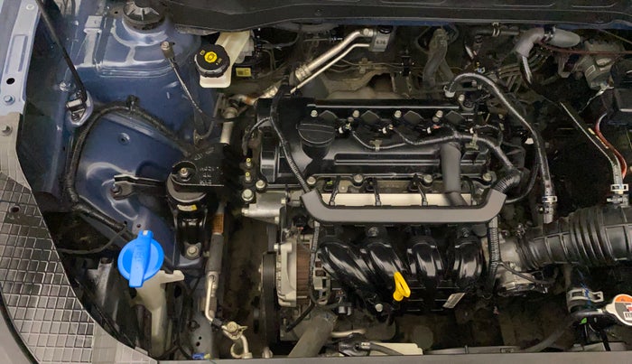 2021 Hyundai VENUE S 1.2, Petrol, Manual, 31,948 km, Engine View - Right