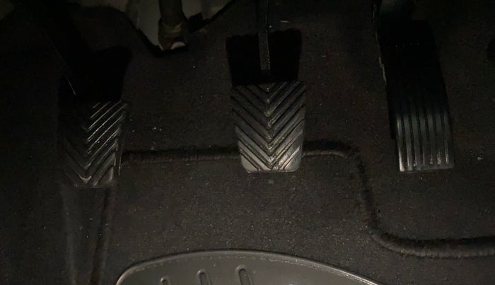 2021 Hyundai VENUE S 1.2, Petrol, Manual, 31,948 km, Pedals