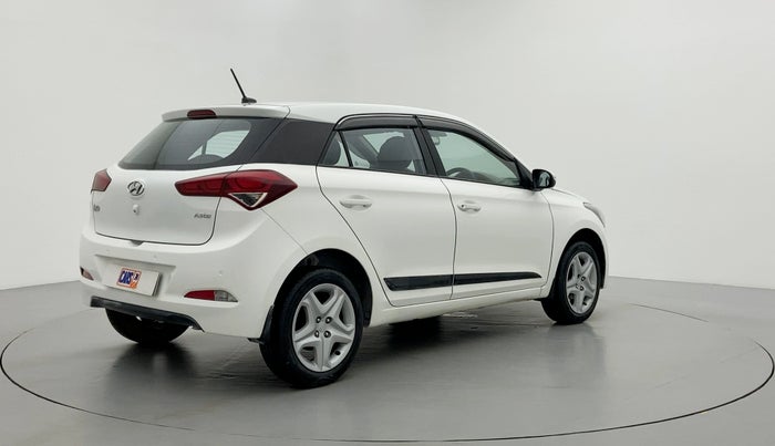 2017 Hyundai Elite i20 ASTA 1.2, Petrol, Manual, 31,450 km, Right Back Diagonal