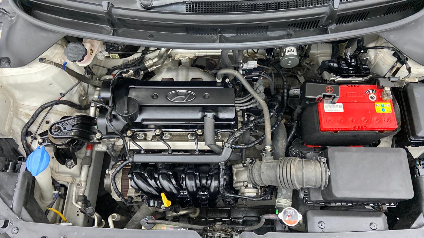 2017 Hyundai Elite i20 ASTA 1.2, Petrol, Manual, 31,450 km, Open Bonet