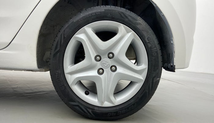 2017 Hyundai Elite i20 ASTA 1.2, Petrol, Manual, 31,450 km, Left Rear Wheel