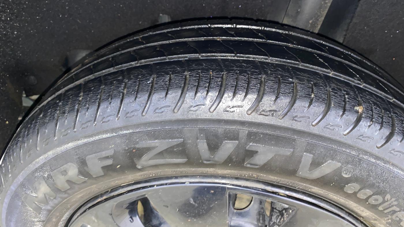 2021 Maruti Baleno DELTA PETROL 1.2, Petrol, Manual, 55,839 km, Left Rear Tyre Tread