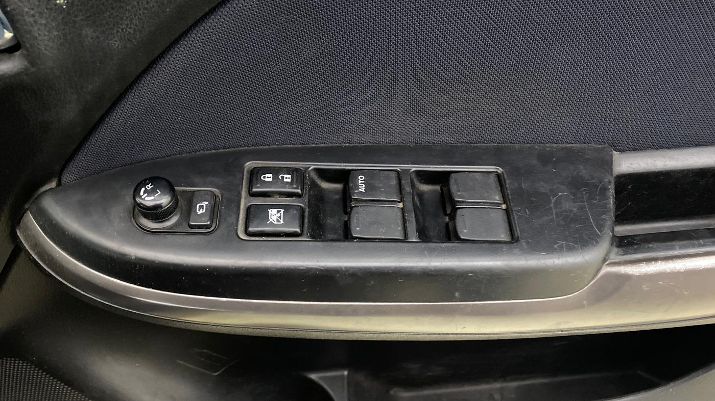 2021 Maruti Baleno DELTA PETROL 1.2, Petrol, Manual, 55,839 km, Driver Side Door Panels Control