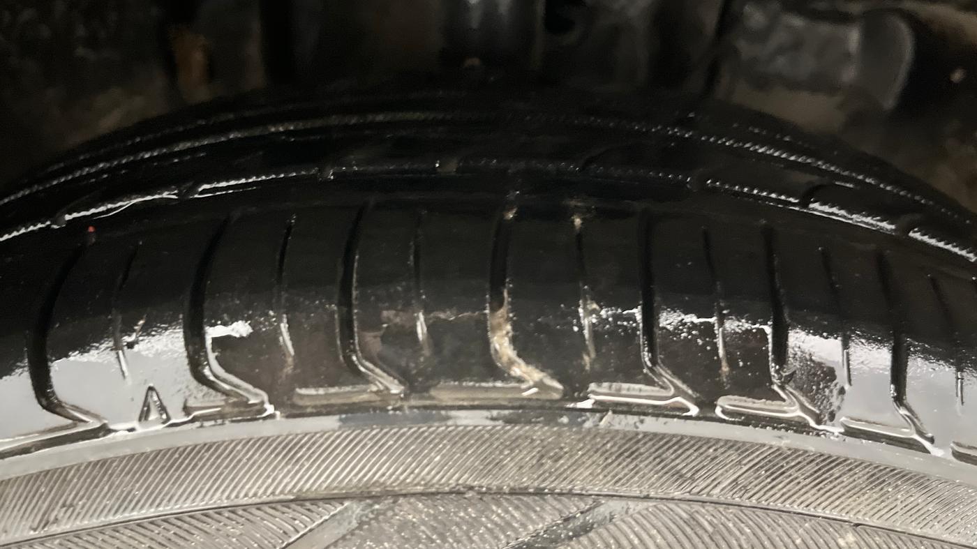 2022 Tata TIGOR XZ PLUS CNG, CNG, Manual, 64,414 km, Right Front Tyre Tread