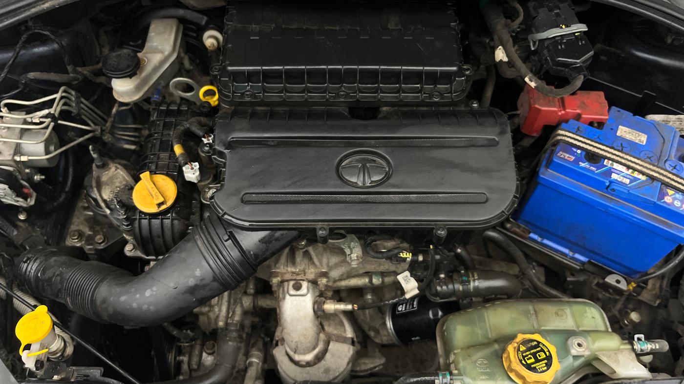 2022 Tata TIGOR XZ PLUS CNG, CNG, Manual, 64,414 km, Engine View
