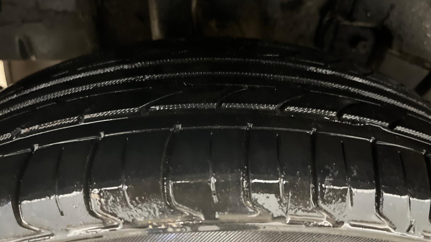 2022 Tata TIGOR XZ PLUS CNG, CNG, Manual, 64,414 km, Right Rear Tyre Tread