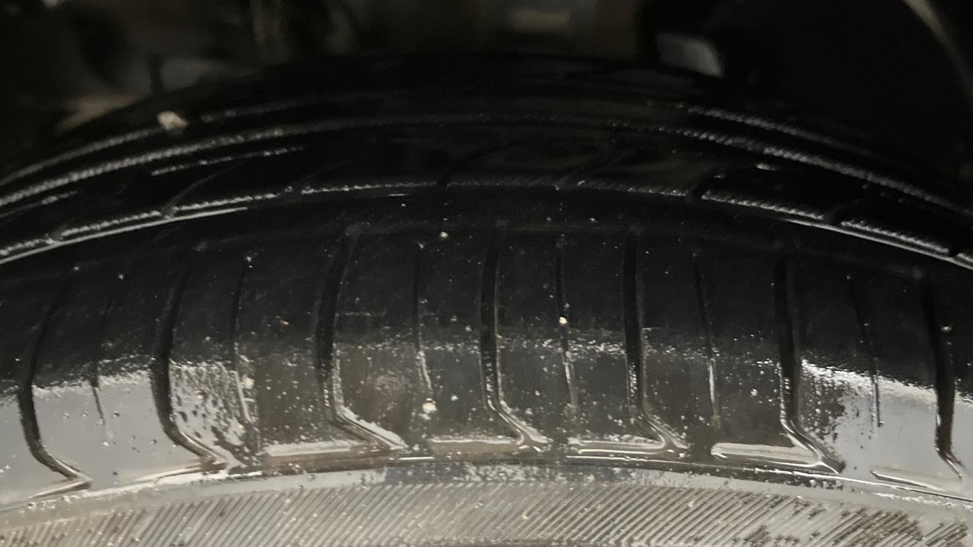 2022 Tata TIGOR XZ PLUS CNG, CNG, Manual, 64,414 km, Left Front Tyre Tread