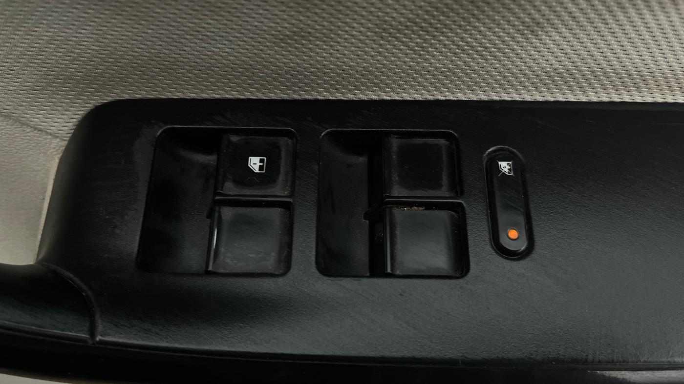 2022 Tata TIGOR XZ PLUS CNG, CNG, Manual, 64,414 km, Driver Side Door Panels Control