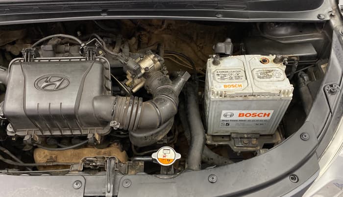 2013 Hyundai i10 ERA 1.1, Petrol, Manual, 1,13,644 km, Engine View - Left