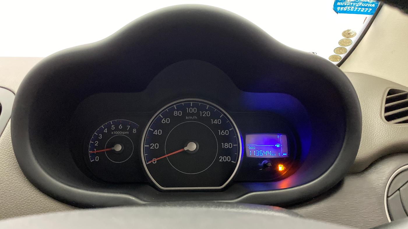 2013 Hyundai i10 ERA 1.1, Petrol, Manual, 1,13,644 km, Odometer Image