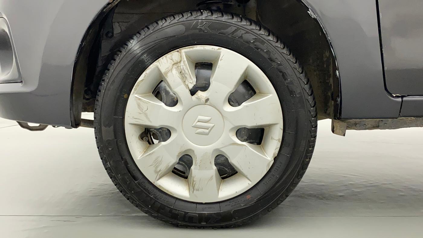 2018 Maruti Alto K10 VXI, Petrol, Manual, 37,107 km, Left Front Wheel
