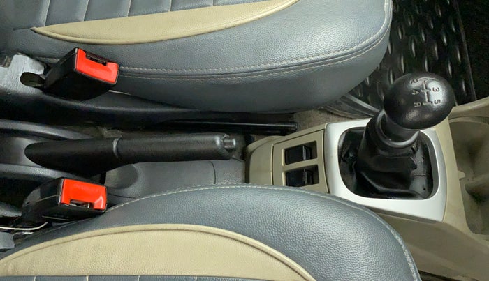 2018 Maruti Alto K10 VXI, Petrol, Manual, 37,107 km, Gear Lever