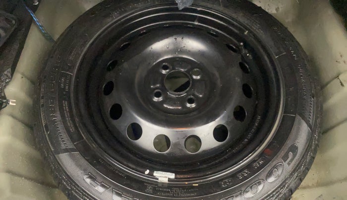 2020 Toyota YARIS J MT, CNG, Manual, 69,734 km, Spare Tyre