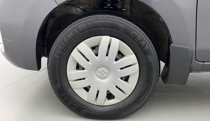 2022 Maruti Alto LXI OPT CNG, CNG, Manual, 28,543 km, Left Front Wheel
