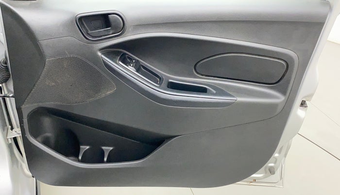2018 Ford FREESTYLE AMBIENTE 1.5 DIESEL, Diesel, Manual, 37,625 km, Driver Side Door Panels Control