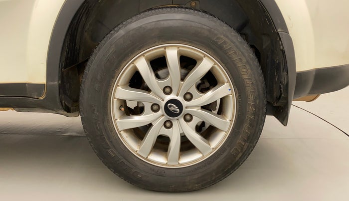 2018 Mahindra XUV500 W7, Diesel, Manual, 85,786 km, Left Rear Wheel