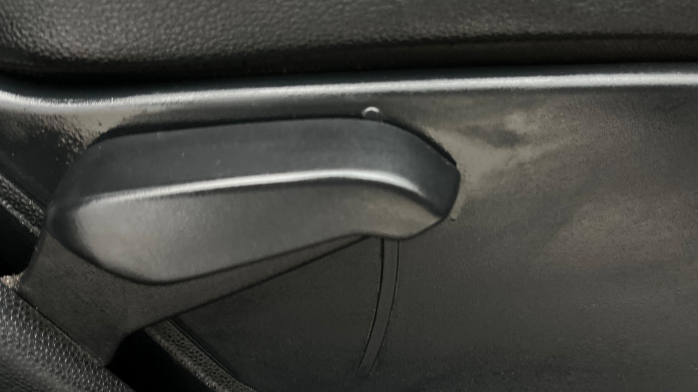 2018 Ford Ecosport TITANIUM + 1.5L PETROL AT, Petrol, Automatic, 60,413 km, Driver Side Adjustment Panel