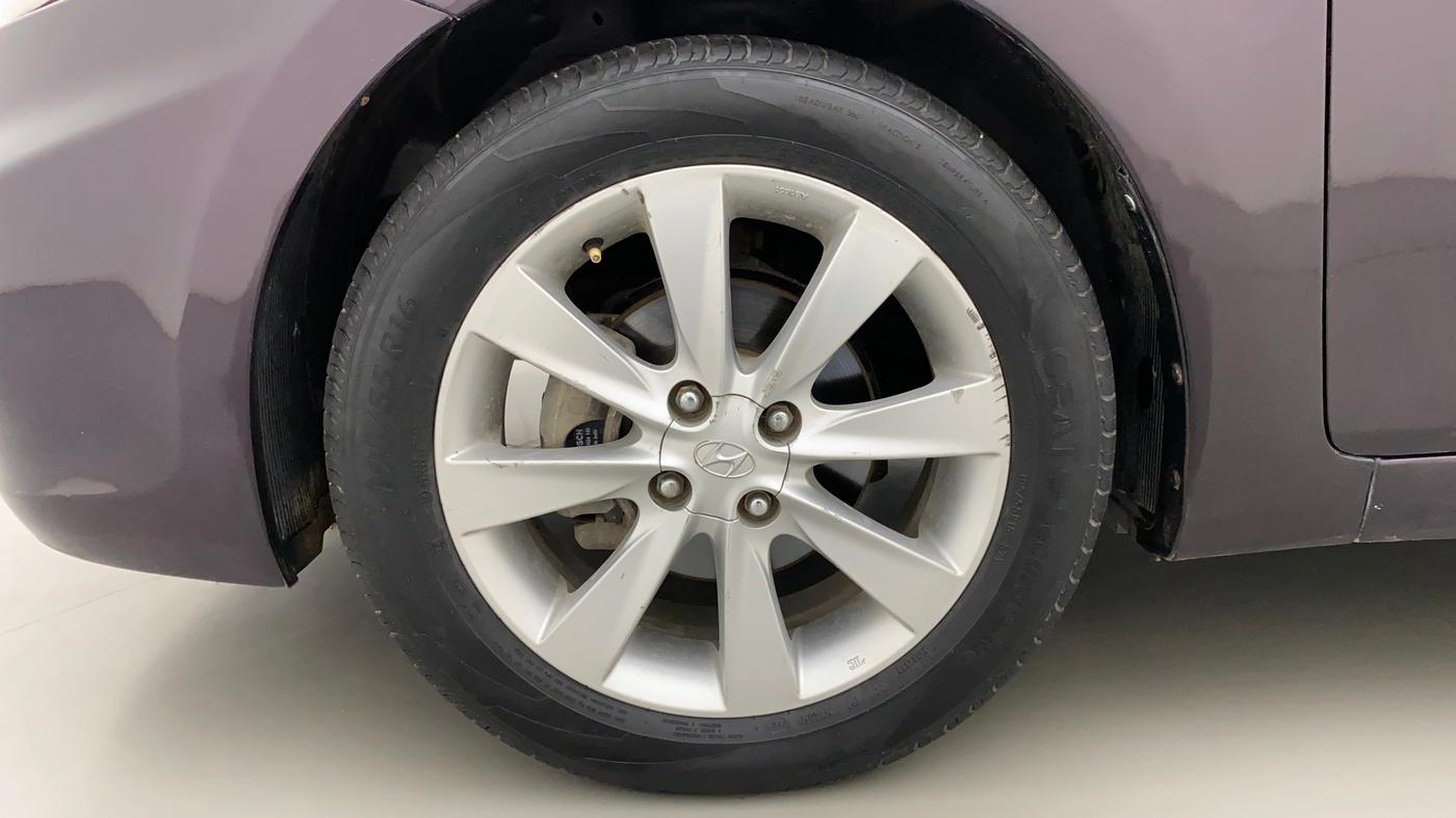 2013 Hyundai Verna FLUIDIC 1.6 CRDI SX, Diesel, Manual, 82,369 km, Left Front Wheel