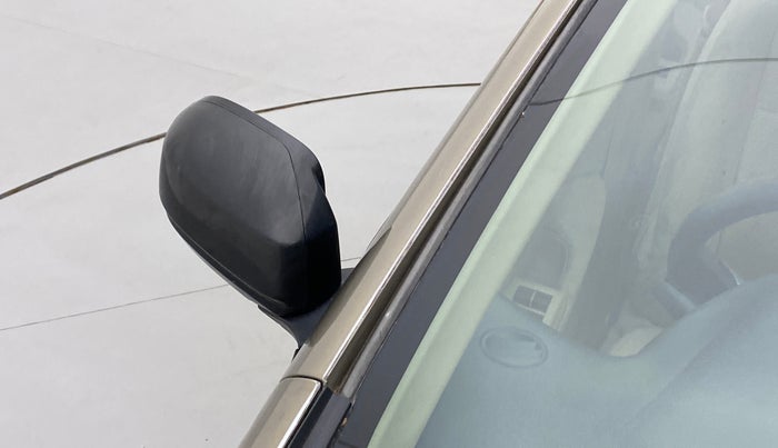 2010 Honda City 1.5L I-VTEC S MT, Petrol, Manual, 82,410 km, Right A pillar - Paint is slightly faded
