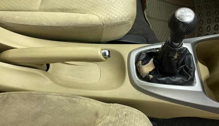 2010 Honda City 1.5L I-VTEC S MT, Petrol, Manual, 82,410 km, Gear Lever