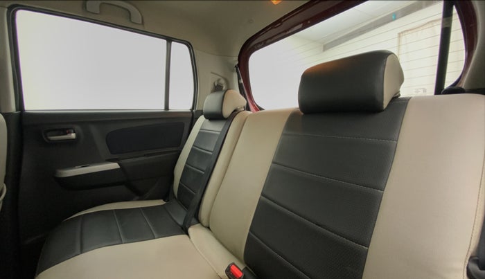 2011 Maruti Wagon R 1.0 VXI, Petrol, Manual, 72,123 km, Right Side Rear Door Cabin