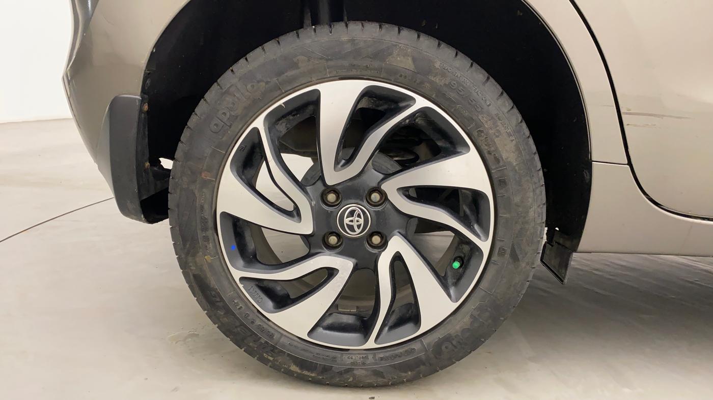 2020 Toyota Glanza V MT PETROL, Petrol, Manual, 24,252 km, Right Rear Wheel