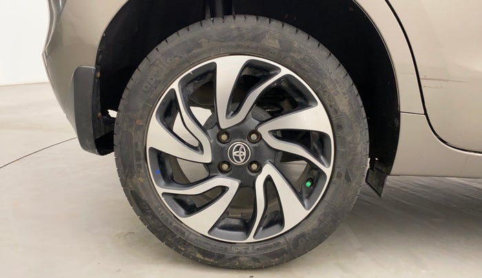 2020 Toyota Glanza V MT PETROL, Petrol, Manual, 24,252 km, Right Rear Wheel