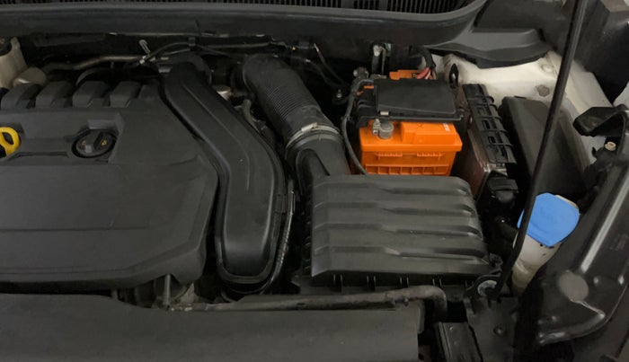 2023 Skoda KUSHAQ STYLE 1.5L TSI DSG (6 AIRBAGS), Petrol, Automatic, 26,315 km, Engine View - Left