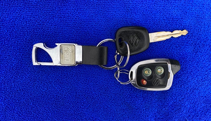 2018 Maruti Celerio VXI CNG D, CNG, Manual, 71,966 km, Key Close Up