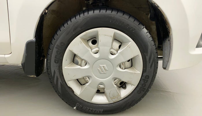 2015 Maruti Alto K10 VXI AMT, CNG, Automatic, 36,019 km, Right Front Wheel
