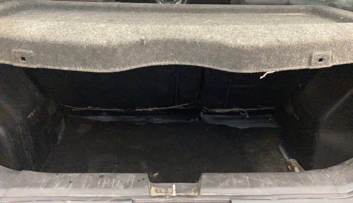 2016 Maruti Baleno ALPHA PETROL 1.2, Petrol, Manual, 70,166 km, Boot Inside