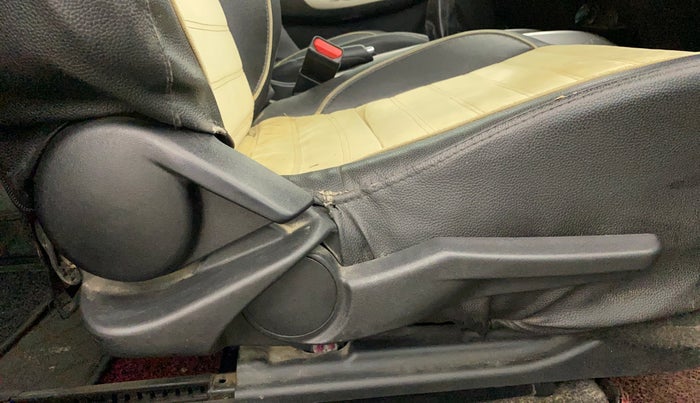 2016 Maruti Baleno ALPHA PETROL 1.2, Petrol, Manual, 70,166 km, Driver Side Adjustment Panel