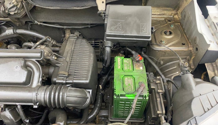 2019 Renault Kwid RXT 1.0 AMT (O), Petrol, Automatic, 80,598 km, Engine View - Left