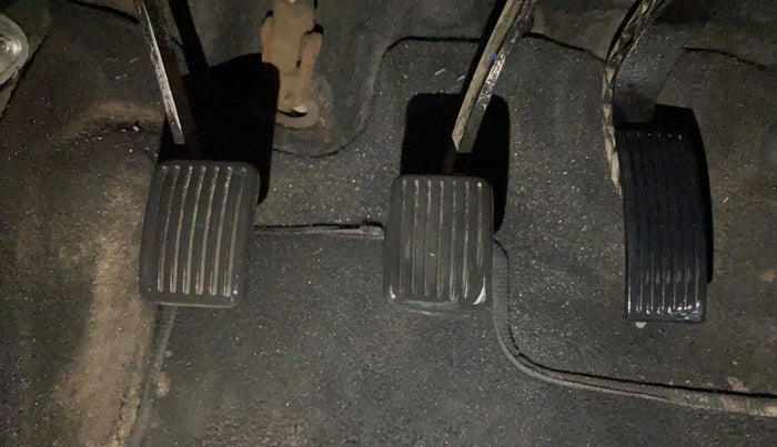 2022 Hyundai AURA S 1.2 CNG, CNG, Manual, 77,888 km, Pedals