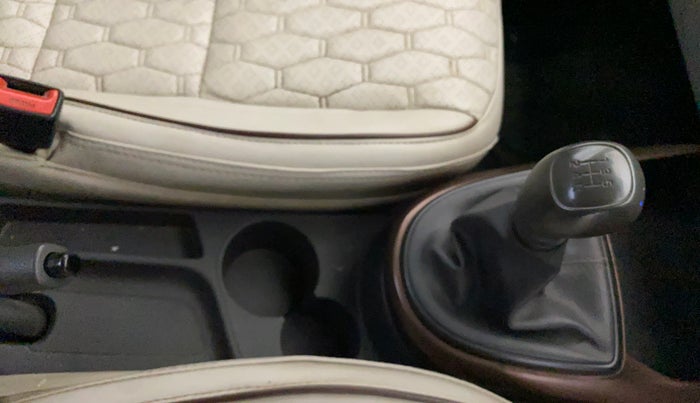 2022 Hyundai AURA S 1.2 CNG, CNG, Manual, 77,888 km, Gear Lever