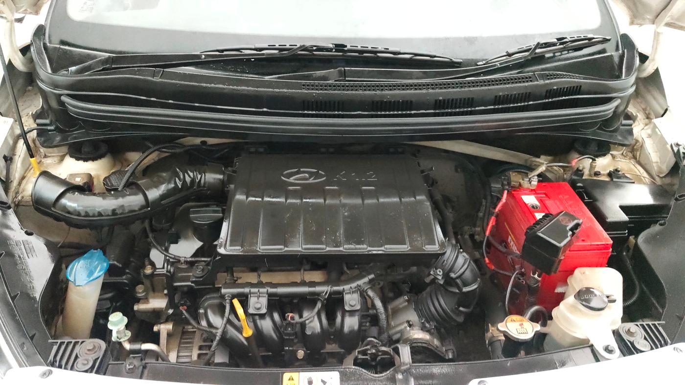 2017 Hyundai Xcent S 1.2, Petrol, Manual, 34,623 km, Engine View