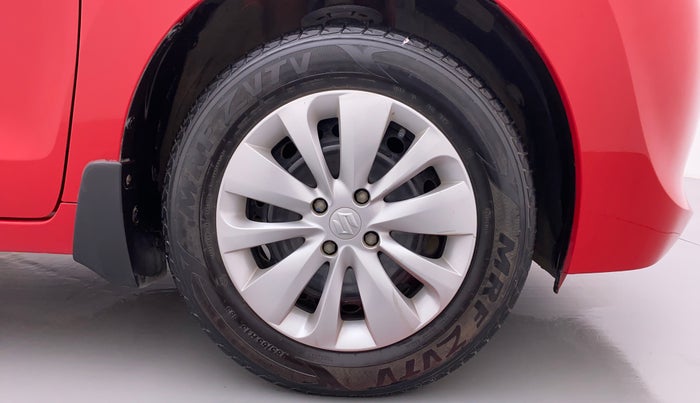 2017 Maruti Baleno DELTA 1.2 K12, Petrol, Manual, 23,727 km, Right Front Wheel