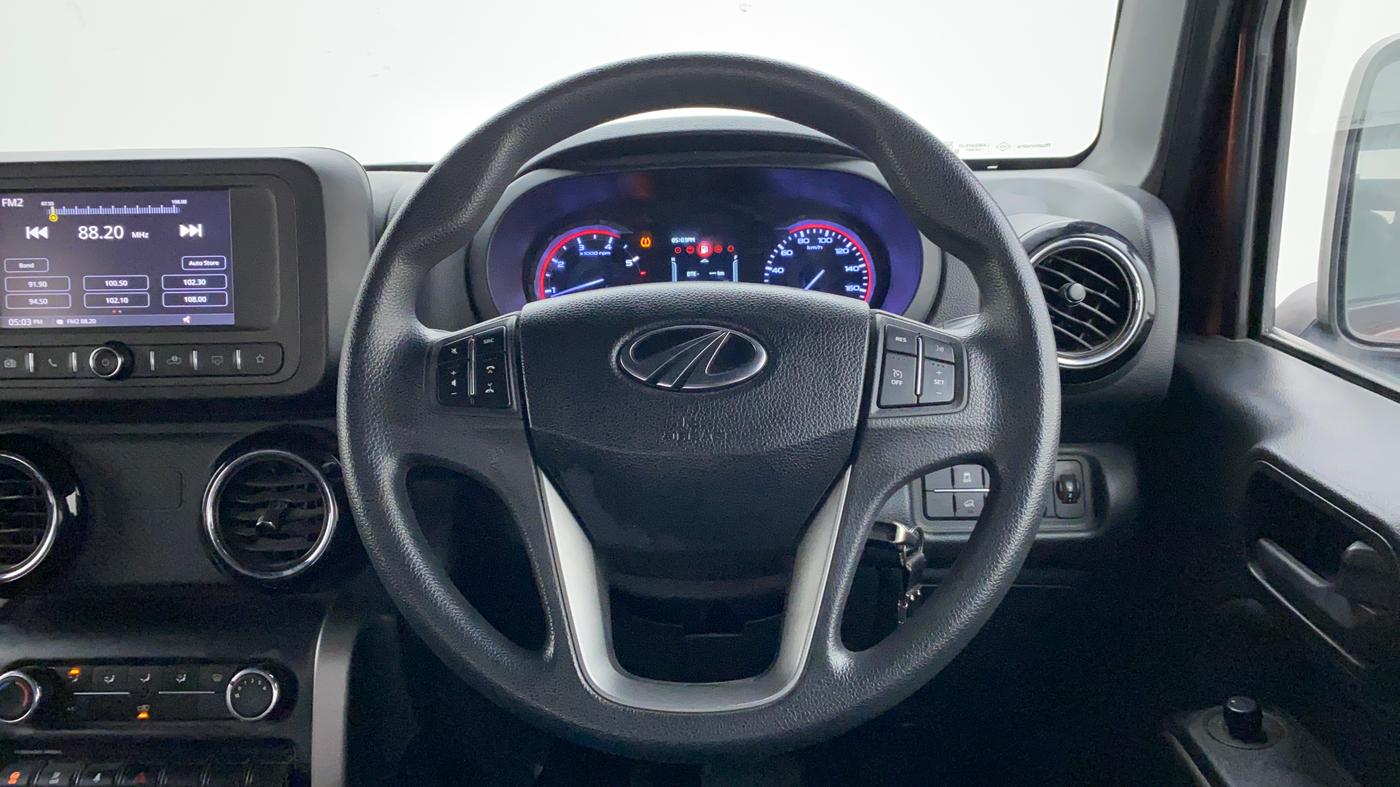 2021 Mahindra Thar LX  P 4WD AT CONVERTIBLE, Petrol, Automatic, 17,524 km, Steering Wheel Close Up