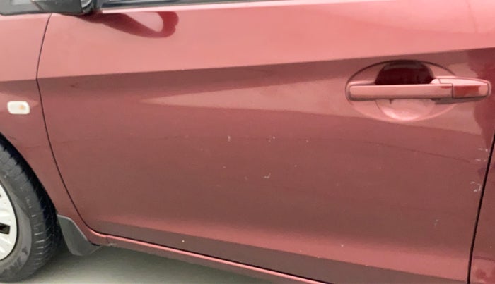 2018 Honda Amaze 1.2L I-VTEC S, Petrol, Manual, 47,914 km, Front passenger door - Minor scratches
