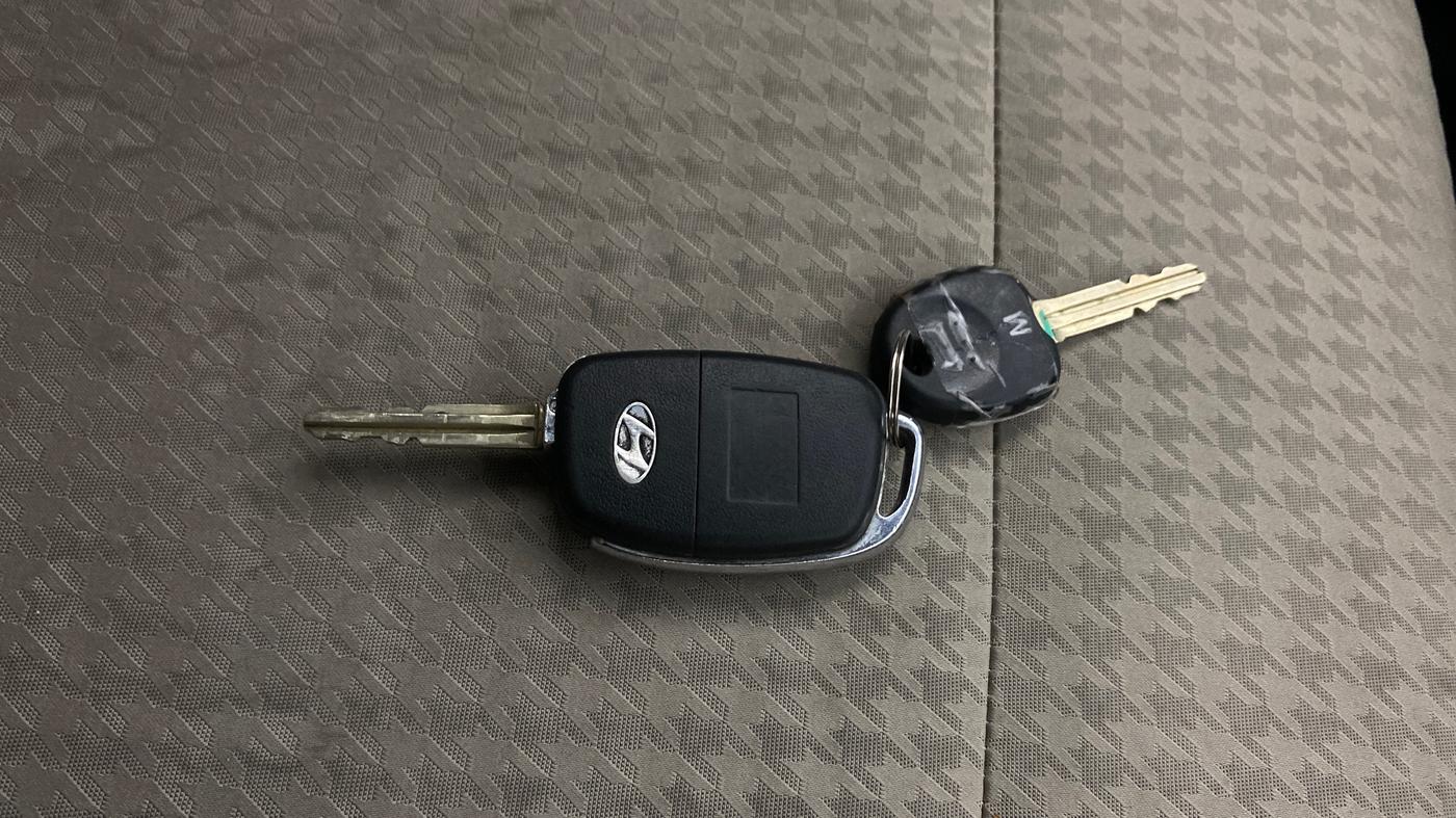 2019 Hyundai Elite i20 SPORTZ PLUS 1.2, Petrol, Manual, 75,139 km, Key Close Up