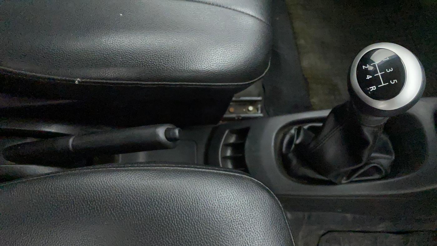 2017 Maruti Wagon R 1.0 LXI CNG, CNG, Manual, 57,773 km, Gear Lever